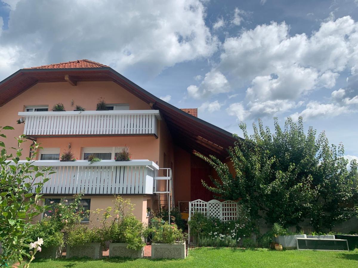 Apartma Metka Mojstrana Zewnętrze zdjęcie