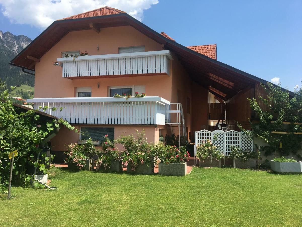 Apartma Metka Mojstrana Zewnętrze zdjęcie